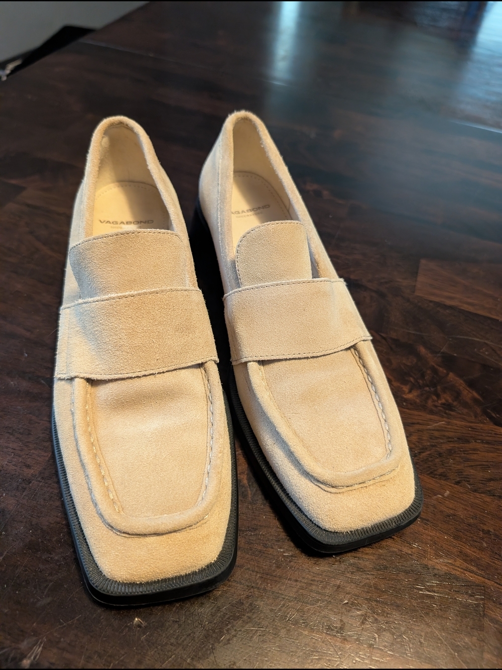 Vagabond Blanca Beige Suede Loafers, Women's 8